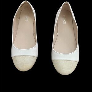 Girl size 4 dress shoes from Children's Place.